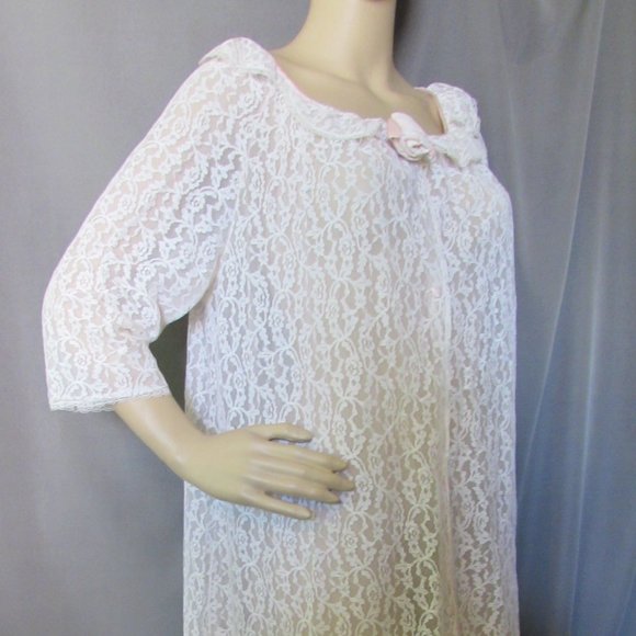 SALE Lovely Whisper Pink Lace Negligee Robe Miss Siren - Picture 3 of 12
